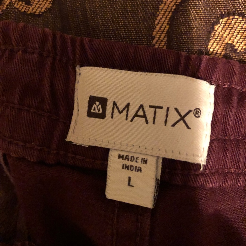 MATIX Jogger Shorts - Picture 3 of 3